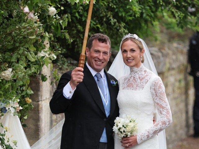 Peter Phillips, syn britskej princeznej Anne, a jeho manželka Harriet Sperling