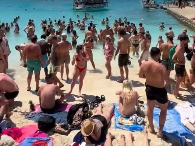Malta, Comino, pláž, Modrá lagúna, turisti