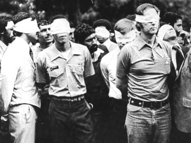 Zadržiavaní americkí rukojemníci v Teheráne v roku 1979