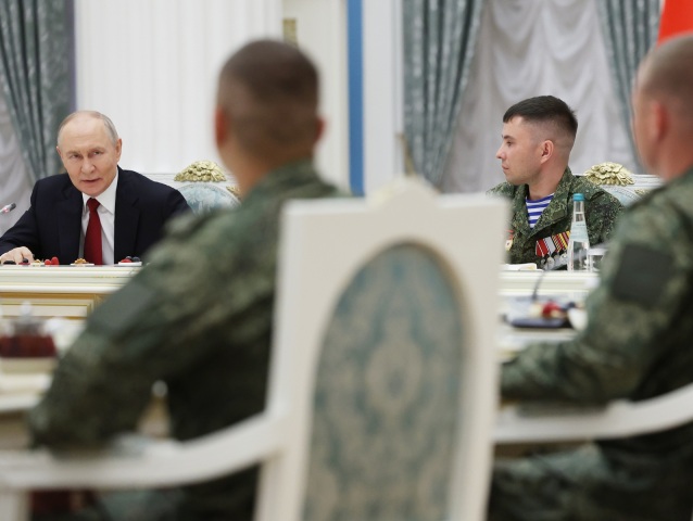 Ruskí vojaci, Putin, Kremeľ