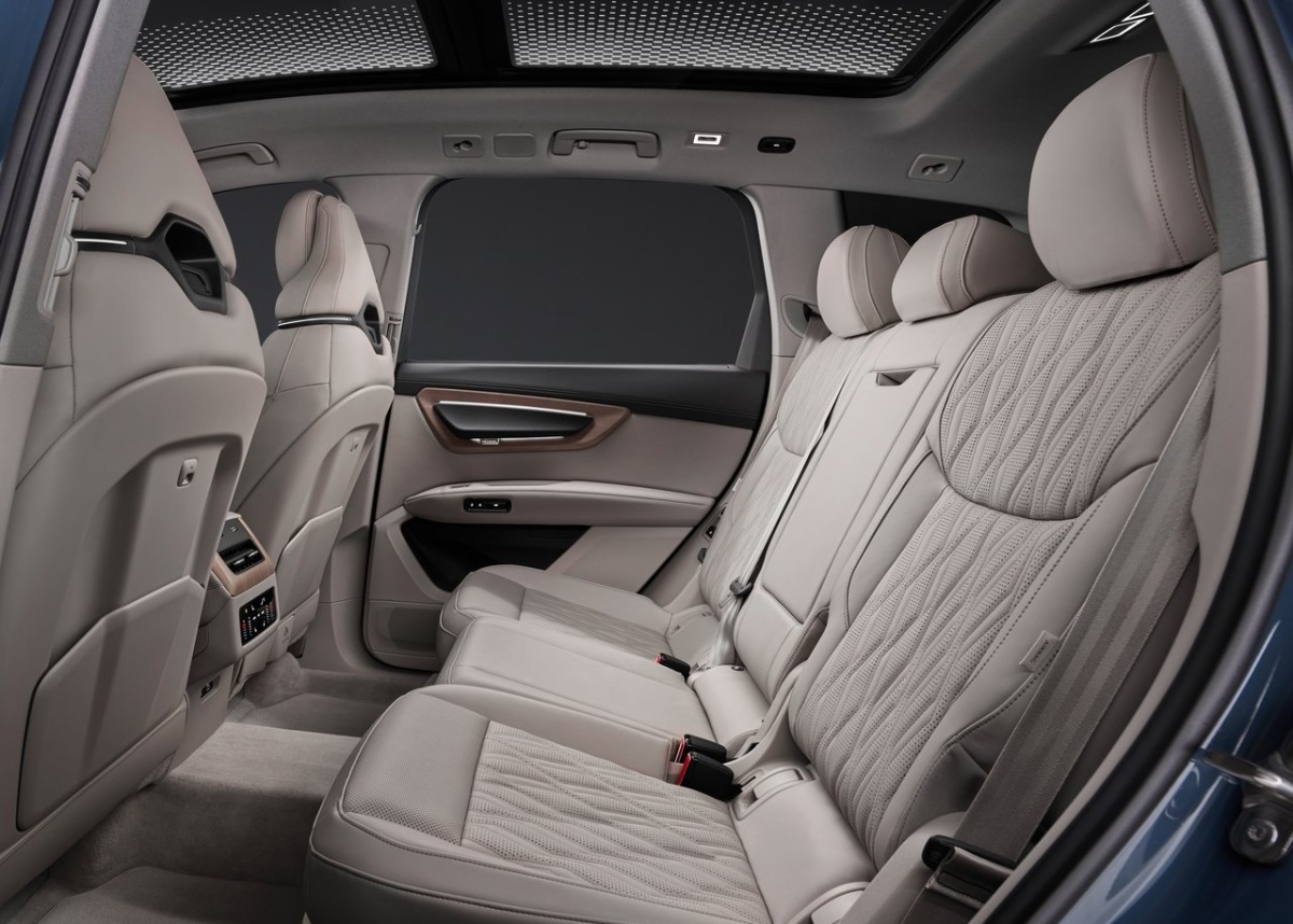 Audi Q7 2027 14