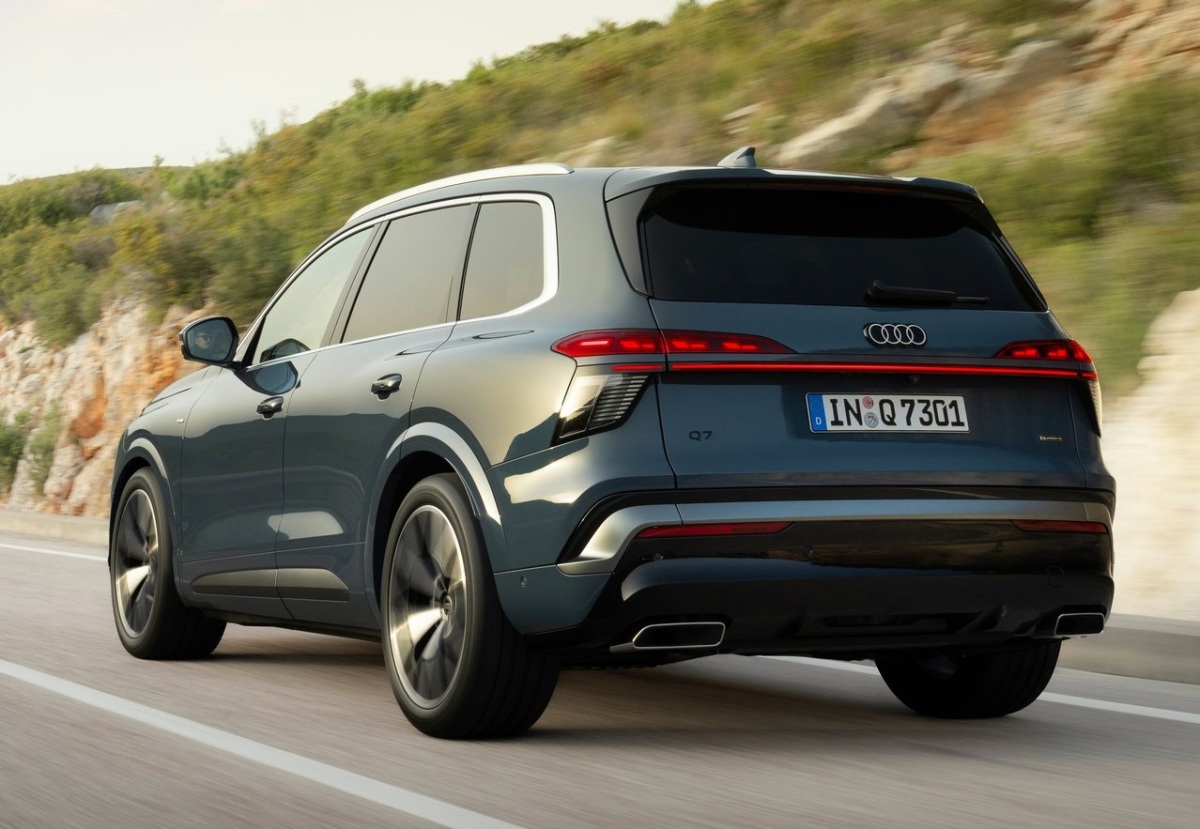 Audi Q7 2027 5
