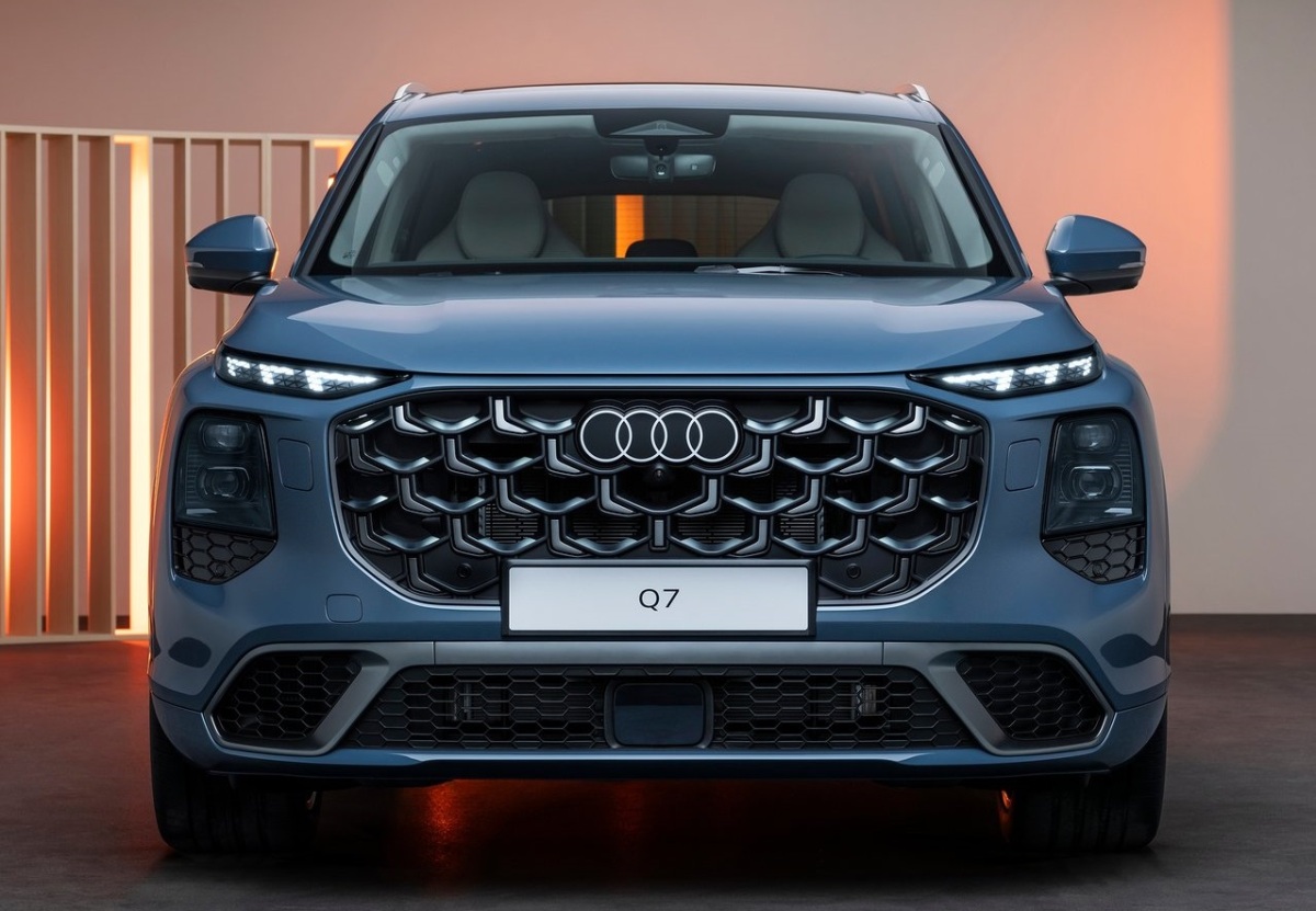 Audi Q7 2027 6