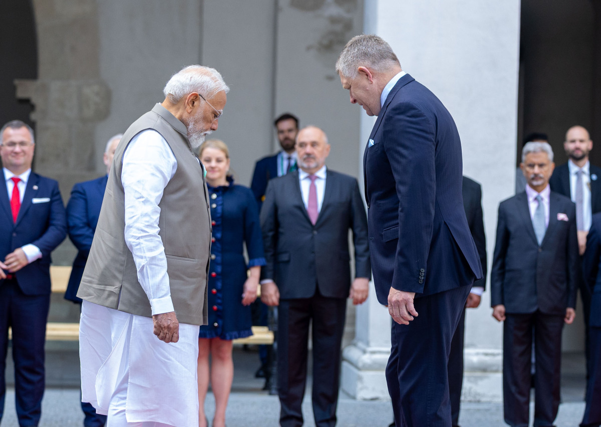 Fico, Narendra Módi.