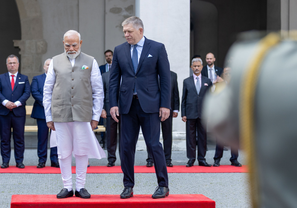 Fico, Narendra Módi.