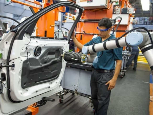 GM - kolaboratívne roboty