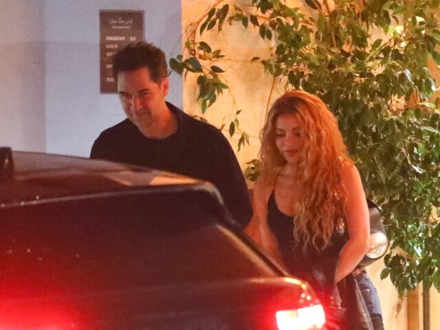 Shakira a mexický herec Manuel Garcia-Rulfo