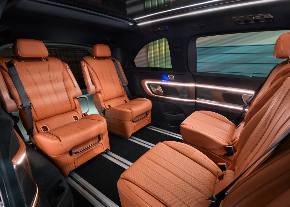 Mercedes-Benz VLE 13