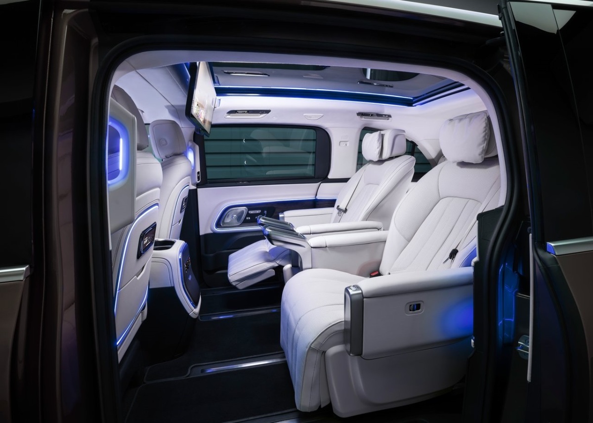 Mercedes-Benz VLE 15