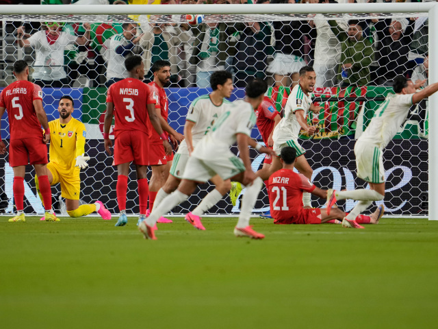 Algeria Jordan WCup Soccer