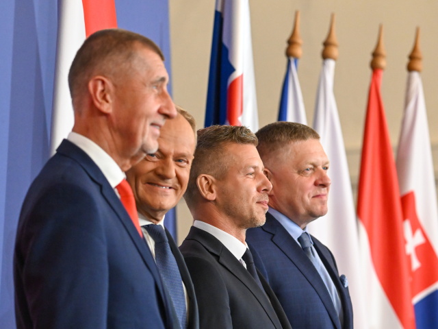 Maďarsko politika V4 summit premiéri