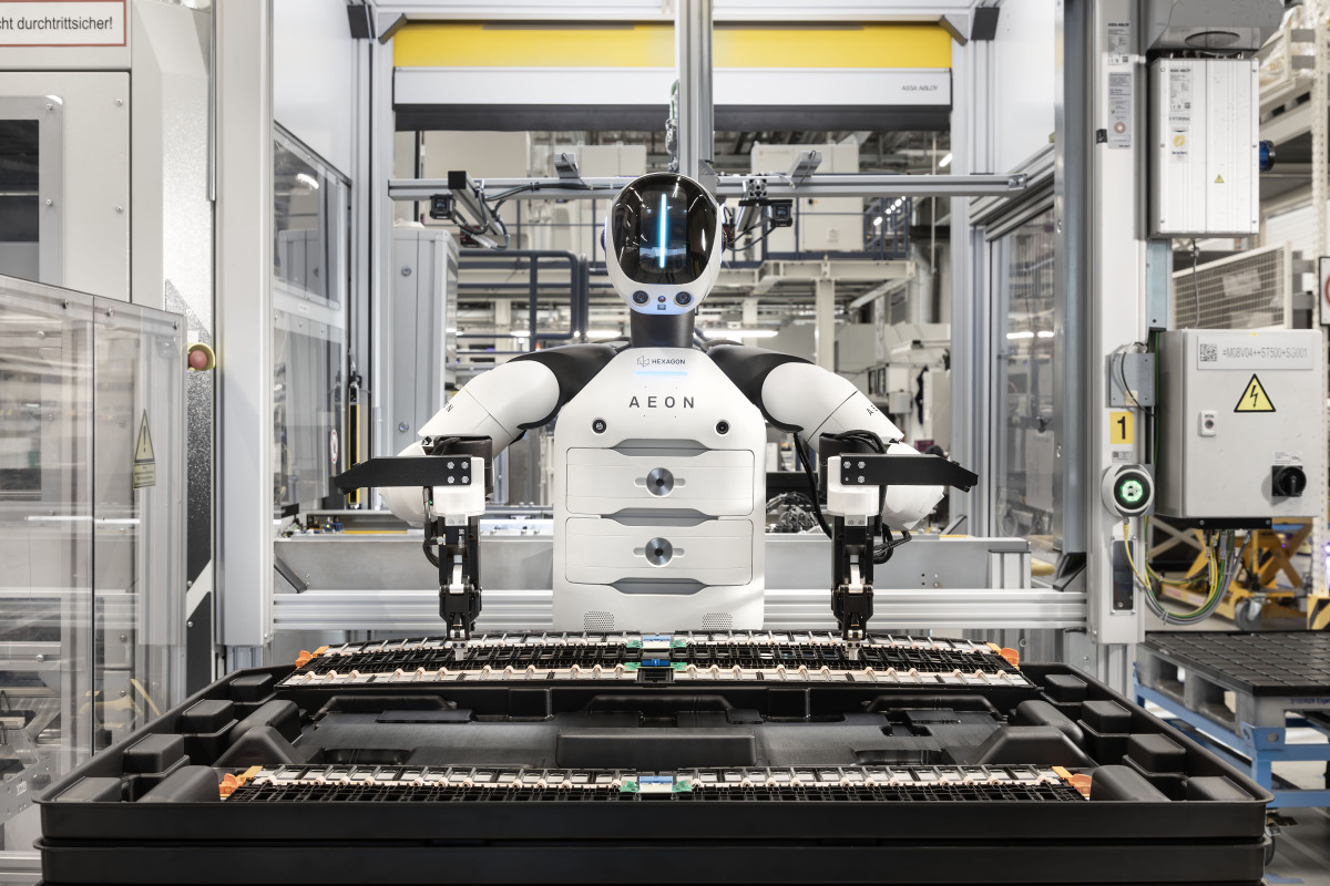 BMW - humanoidné roboty Lipsko
