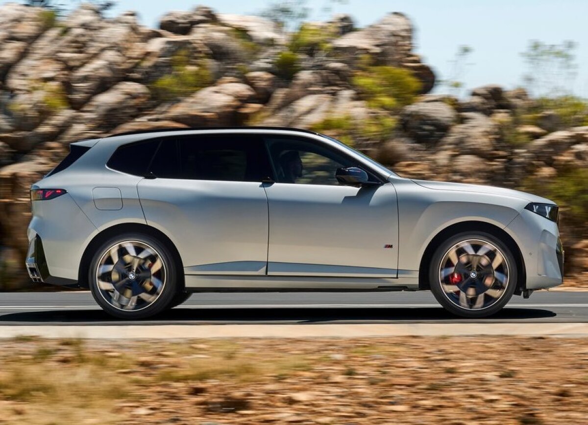 BMW-X5_M60e-2027-1280-50e9fcd652d11b770e97d234816dc6398b