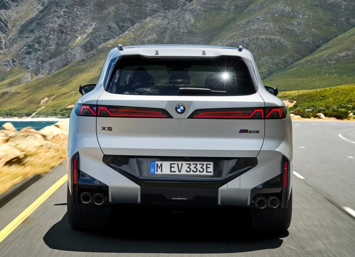 BMW-X5_M60e-2027-1280-355ffff254f0889615944b6e0220091e7a