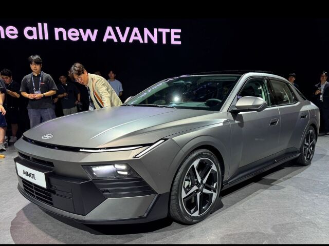 Hyundai Elantra - 2027