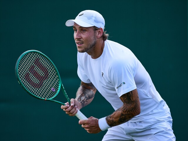 Alex Molčan