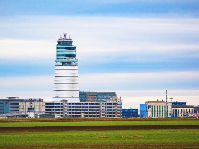 letisko, Viedeň, Schwechat, letisková veža, Rakúsko