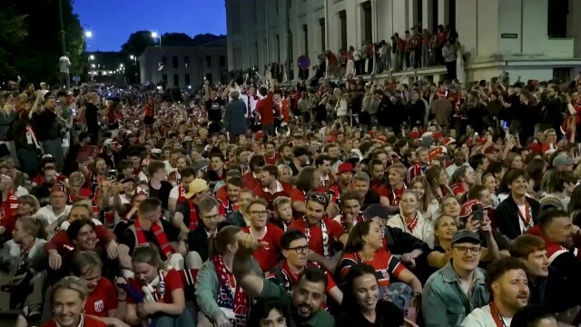 Oslo, nórski fanúšikovia, veslovanie Vikingov. MS vo futbale, Reuters, NEPOUZIVAT