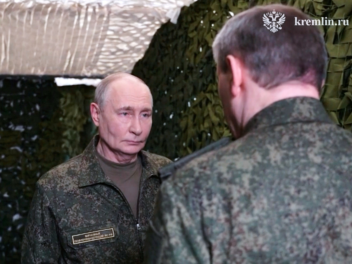 Putin, Gerasimov , ruskí veliteľ 
