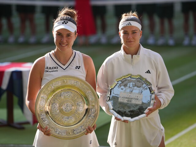Wimbledon Nosková Muchová 