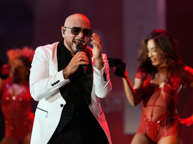 Miami WCup Soccer Reaction Pitbull