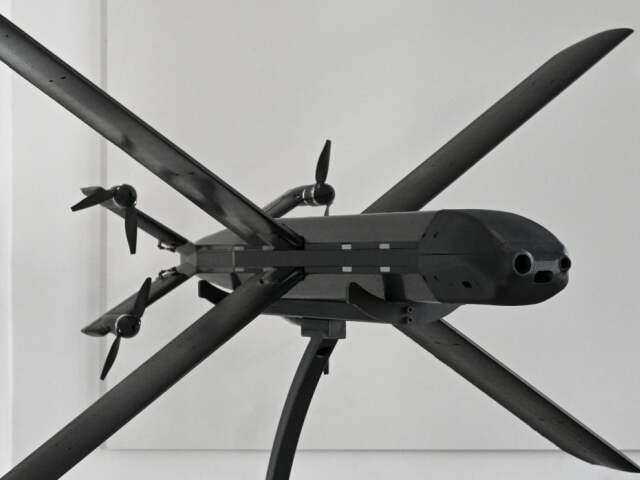 Dron Helsing HX-2
