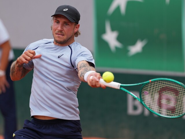Alex Molčan