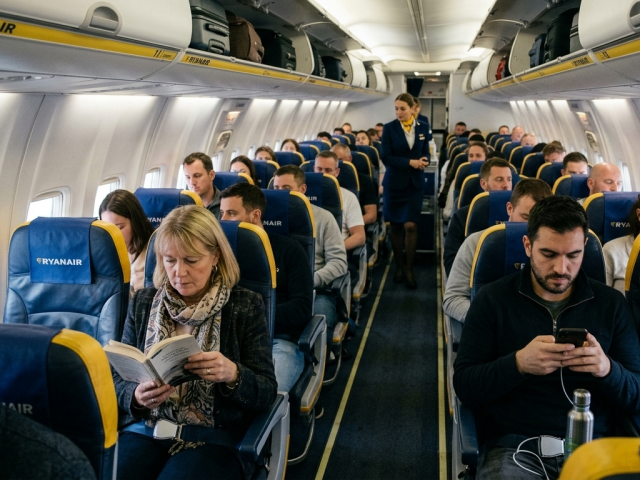 Ryanair, lietadlo, cestovanie, doprava