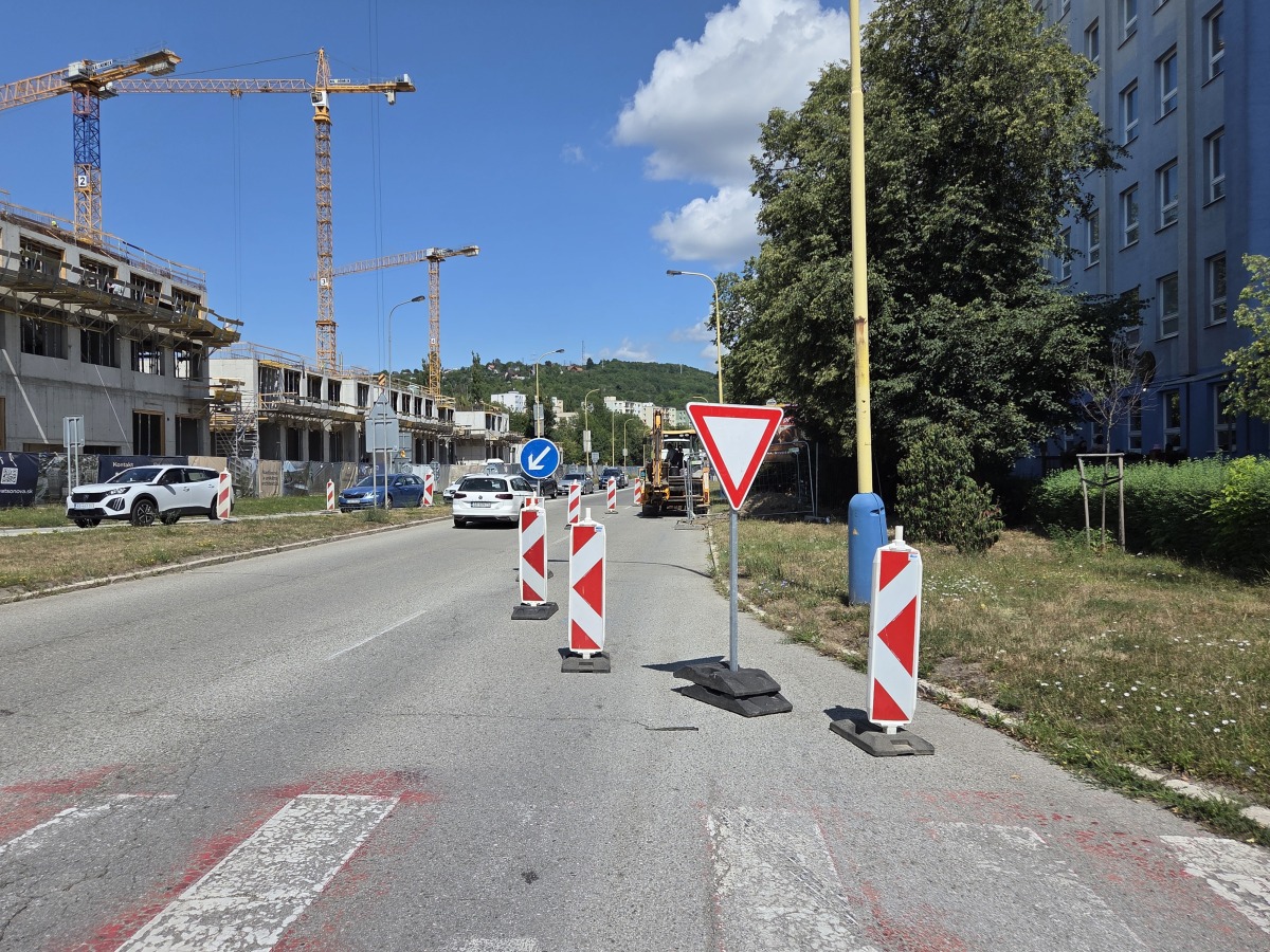 Foto križovatka Amfik Košice (1)