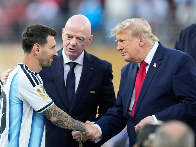 Donald Trump / Lionel Messi / Gianni Infantino / 