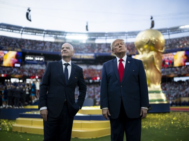 Donald Trump, Gianni Infantino