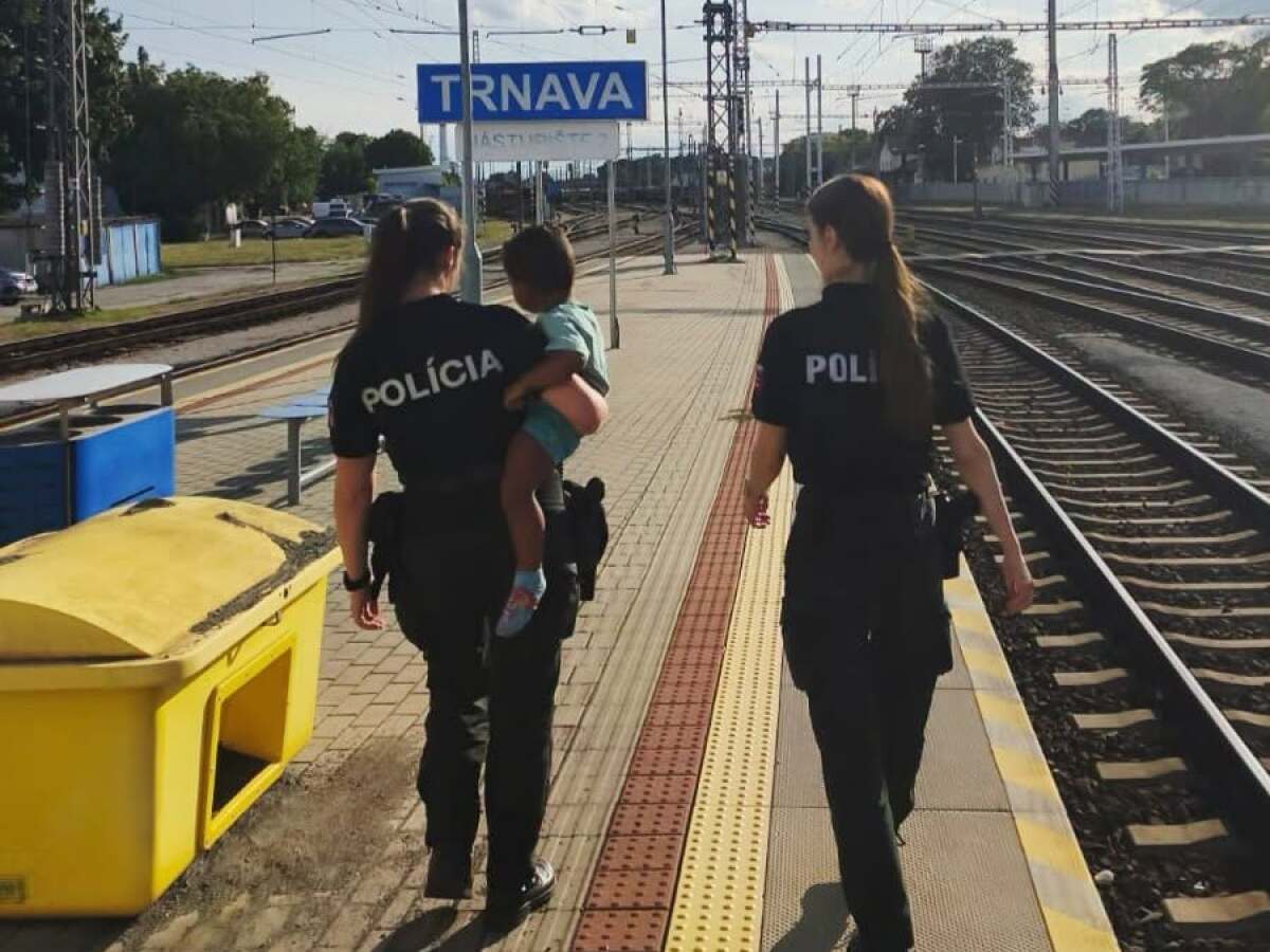 Polícia / Chlapec /