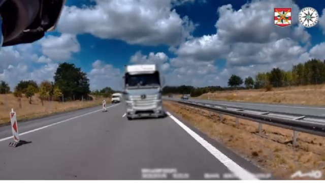 Nebezpečné jazdy, policie, kamión
