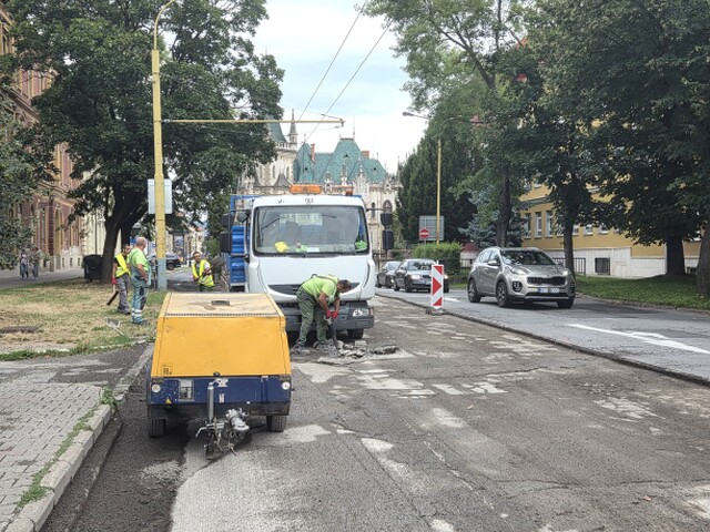 Cesta na ulici Protifašistických bojovníkov potrebovala opravu ako soľ. Prvej sa už dočkala, práce začali v týchto dňoch. Na rad prídu aj ďalšie etapy.