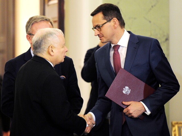 Kde sa dvaja bijú, vyhrá Donald Tusk? Opozíciou v Poľsku otriasla vzbura