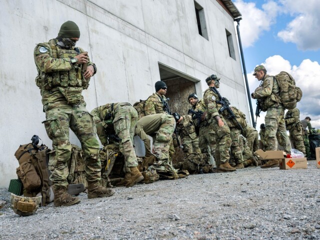 NATO, aurora 26, vojaci, vojenské cvičenie