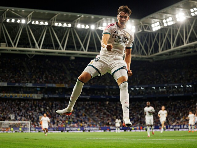 Šťastná ruka trénera Mourinha. Real Madrid vykúpil v Barcelona žolík z lavičky