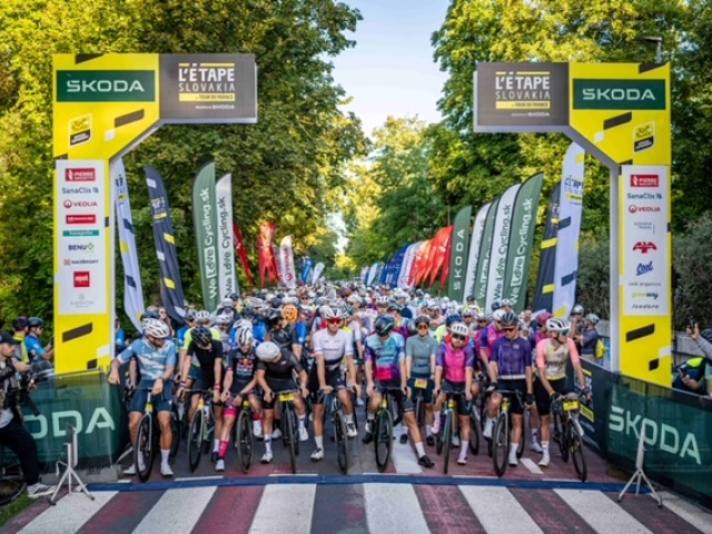 Na víkendovom L'Étape Slovakia by Tour de France takmer 1500 cyklistov: Samuel Kováč obhájil prvenstvo, Nikola Čorbová po extrémnom triatlone v Nórsku prvá aj na Kamzíku