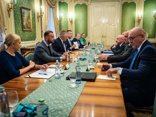 Fico berie jadro pod seba: Vláda plánuje prevziať plnú kontrolu nad projektom v Bohuniciach