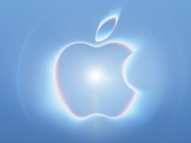 Skladací iPhone asi uvidíme už o pár dní,  základný až na jar? Apple môže zmeniť zaužívaný kalendár
