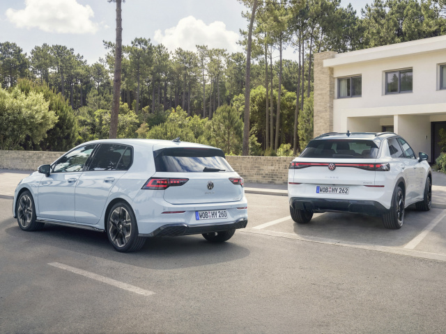 Na Slovensko prichádzajú Golf a T-Roc s hybridným pohonom. Poznáme ceny