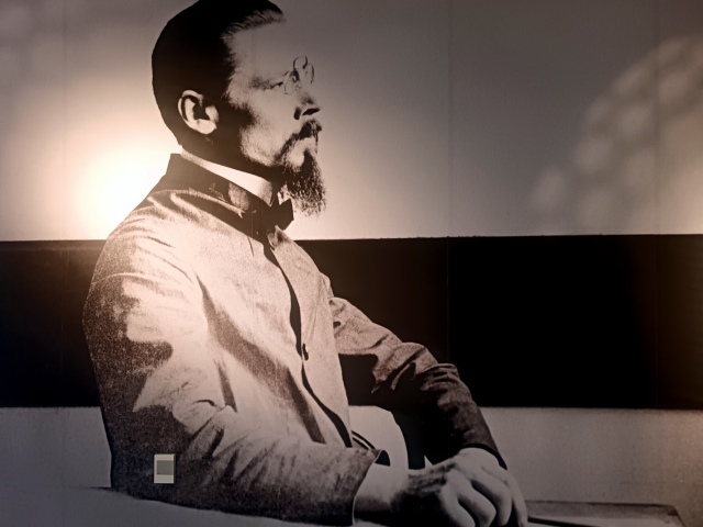 Josip Plečnik - zo syna slovinského stolára sa stal významný architekt.
