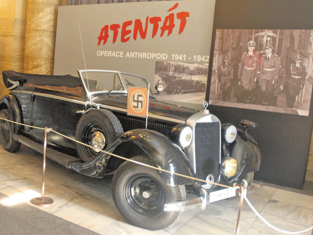 Mercedes,  v ktorom Reinhard Heydrich cestoval, keď sa stal terčom atentátu.
