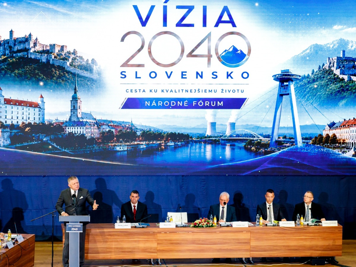 SR premiér Vízia Slovensko 2040 fórum tvorba BAX