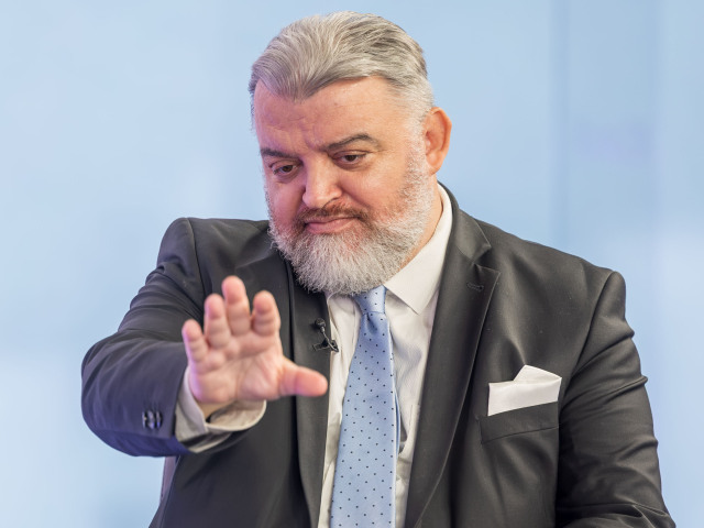 Tragédia v Staškove pohla Chmelárom: Tri dni som plakal. A útok Sulíka juniora na zavraždenú učiteľku? Je to hlupák a lúzer