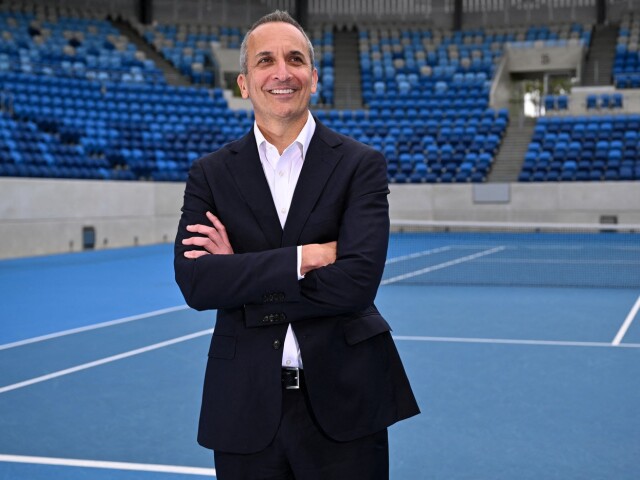 Otvoril Pandorinu skrinku. Šéf Australian Open zvažuje zmenu, ktorá nadobro zmení svet tenisu