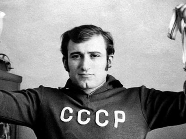 O hrdinstve nepovedal ani žene, v Moskve ho roky tajili. Okolo obrovskej tragédie prechádzal zázračný muž