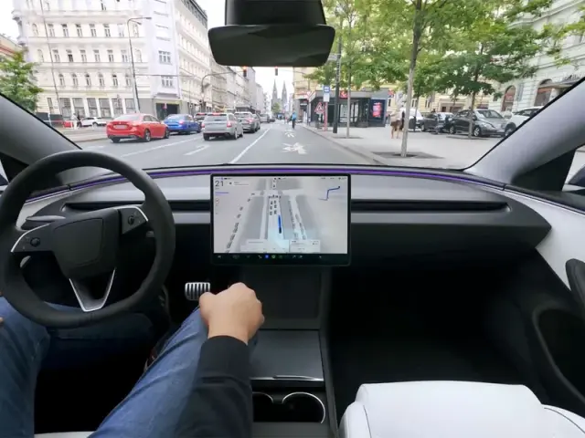 Tesla - autopilot FSD Supervised povolený v Česku
