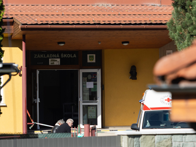 SR polícia Staškov ZŠ škola
