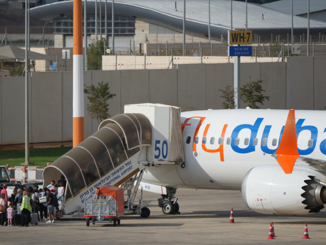 Incident na lete Flydubai: Pilot chcel zjavne s lietadlom havarovať, Izrael hovorí o terorizme